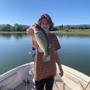 Meet your Posher, Devin